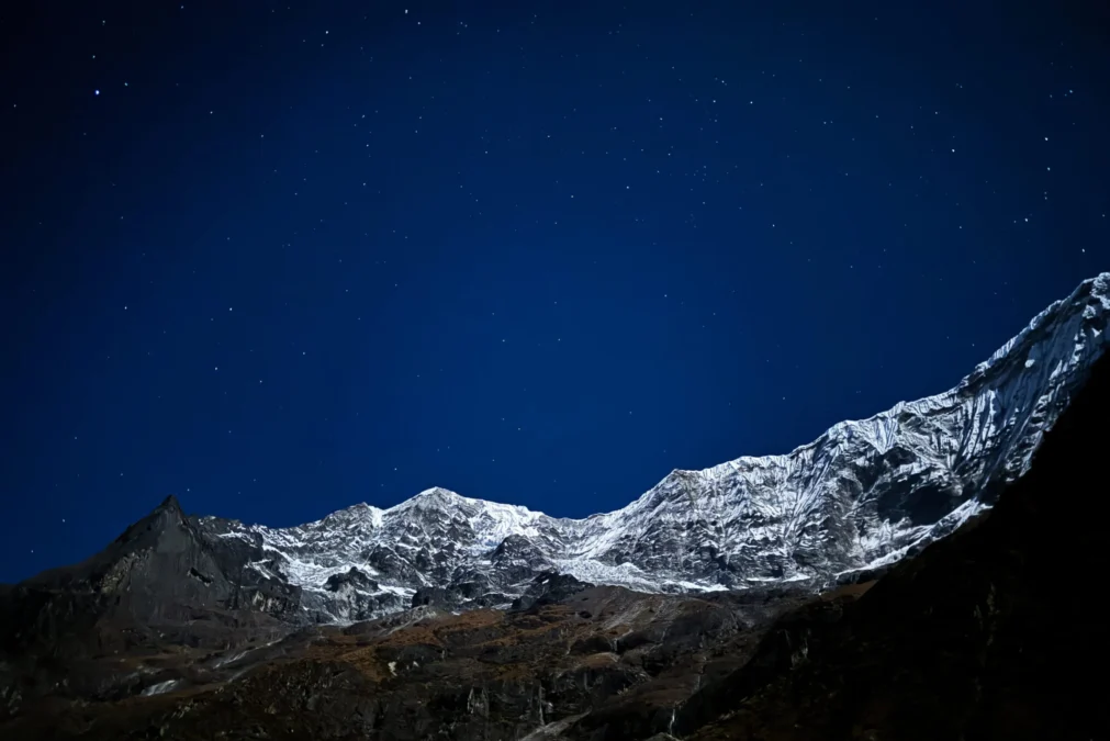 night view at Naa